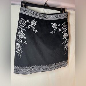 Black and White Floral Embroidered Mini Skirt